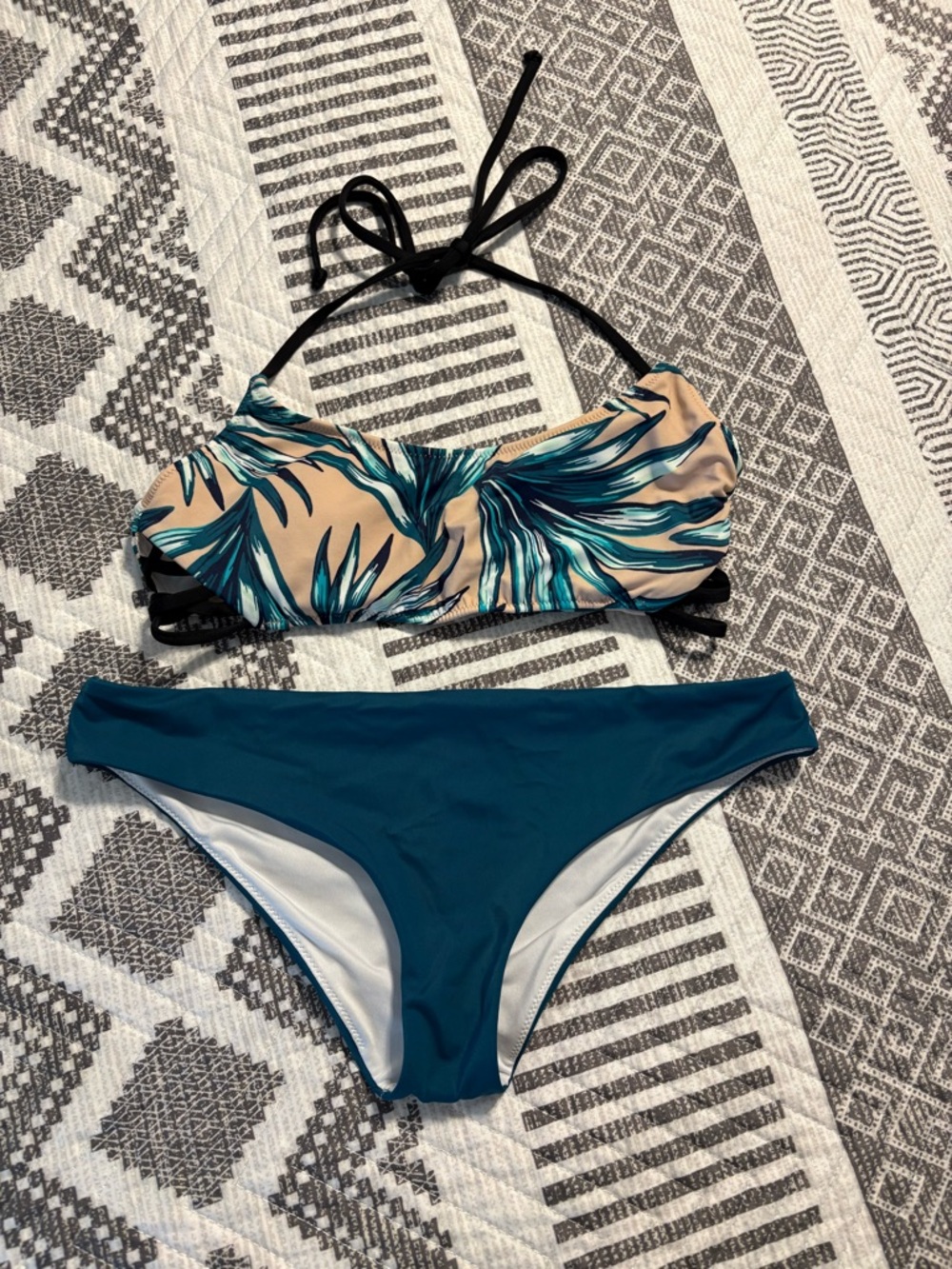 PINK Victoria's Secret Teal Palm Print Bikini Set